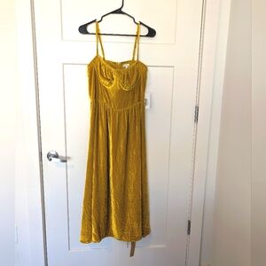 Reformation Inessa Velvet Dress